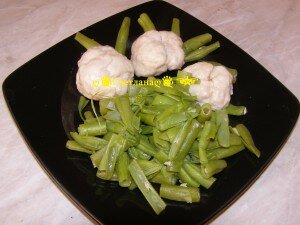 куриные котлетки на пару с фасолью стручковой 300x225 %название